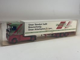 MC-Wiking Renault Koffersarttelzug Wandt
