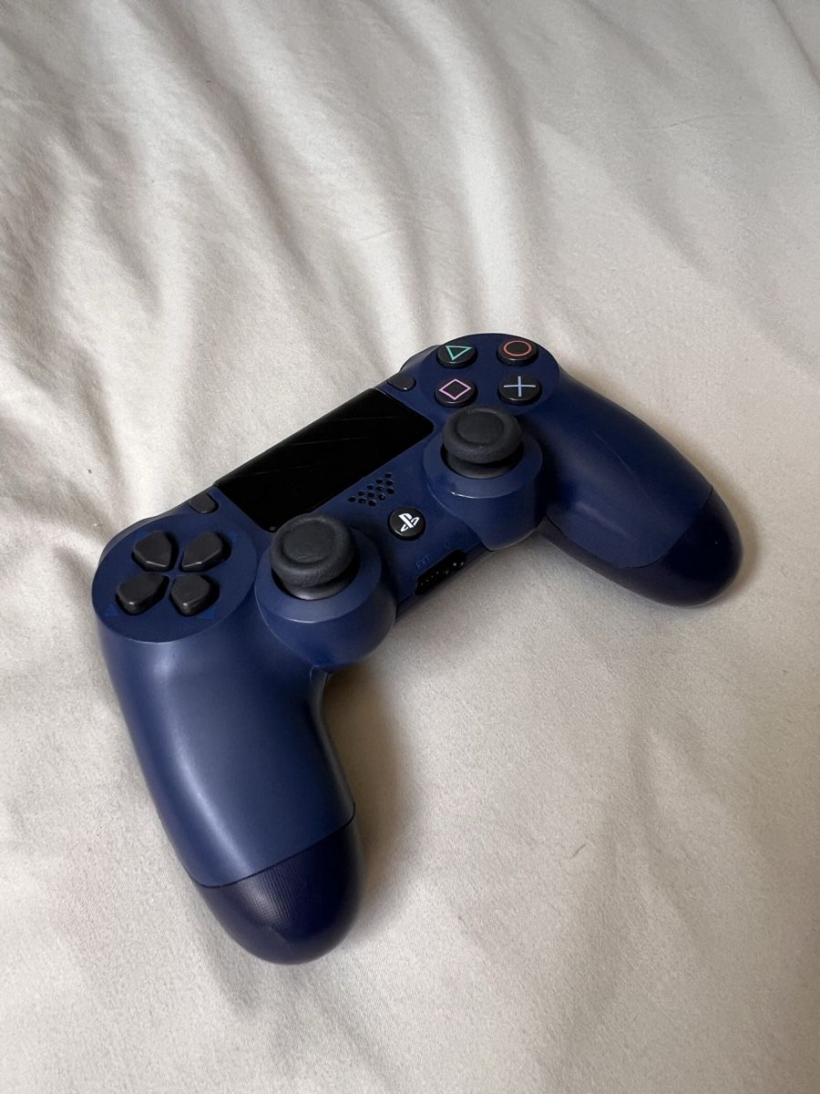 Sony Console: PlayStation 4 Controller - Limited Edition – Usato da Winterthur venduto da ChicMarkt 1
