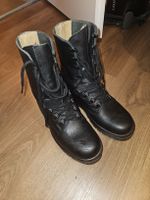 Bottes militaires en cuir noir, parfaites!