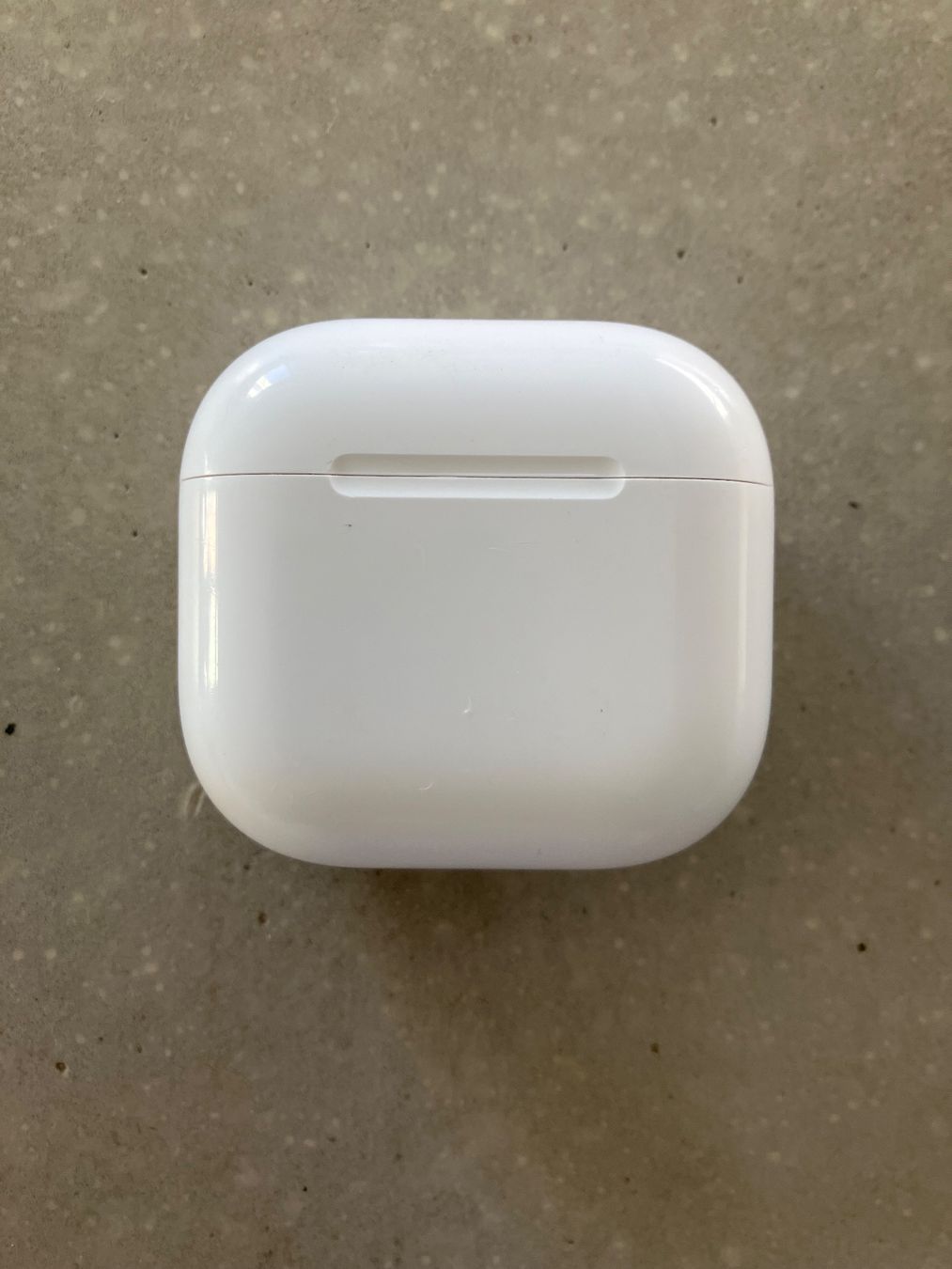 Apple Kopfhörer: APPLE Air Pods 4 – Gebraucht aus Lausanne von mr.v 1