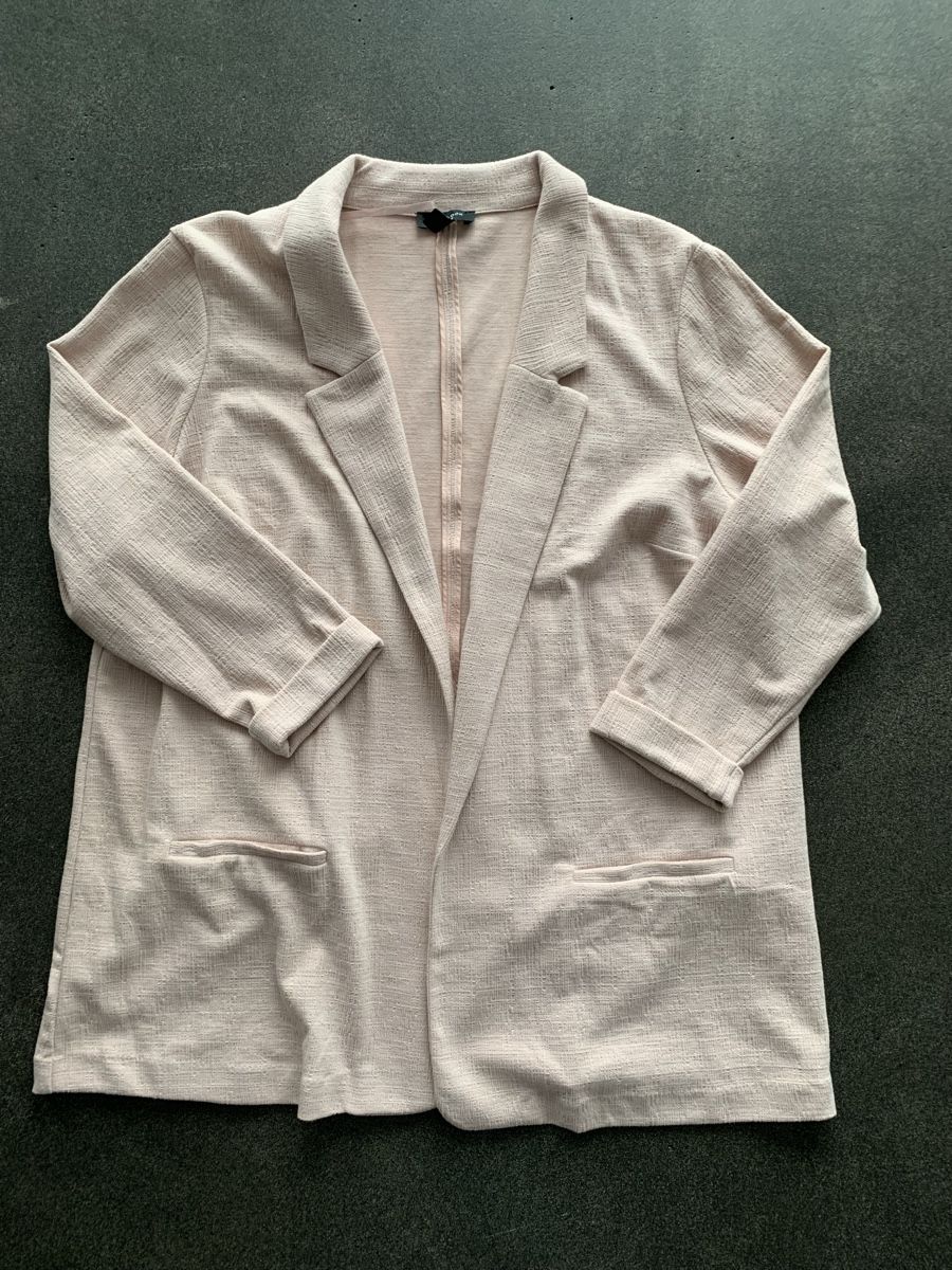 Giacche: Blazer Grösse 50  – Usato da Thun venduto da Chrabu