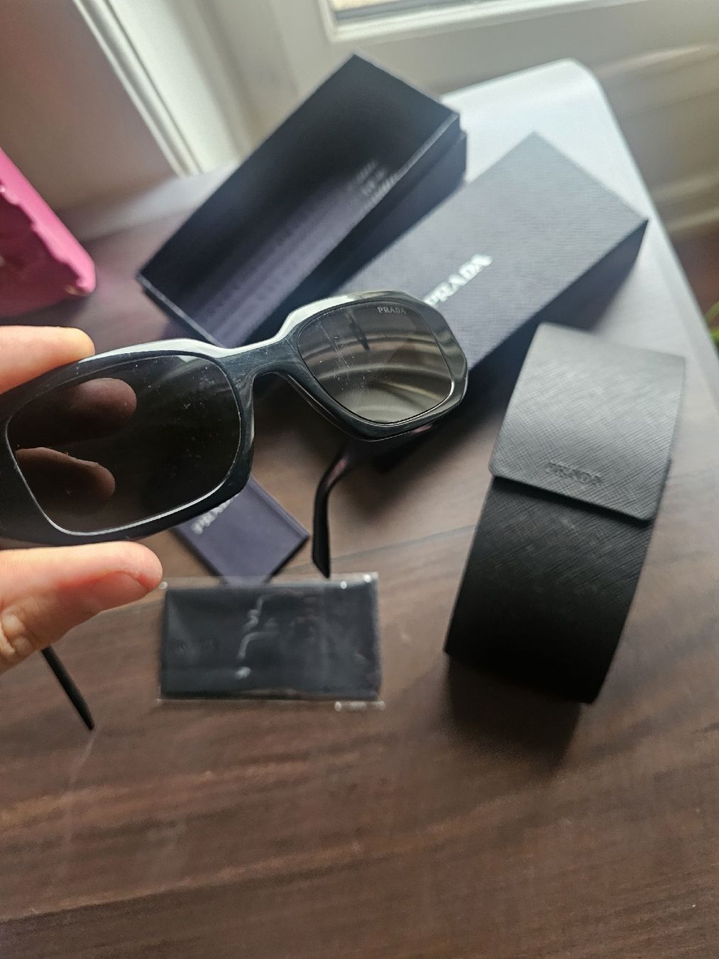 Prada Brillen & Gläser: Lunettes Soleil Prada – Gebraucht aus Genève von nun_7fjx 2