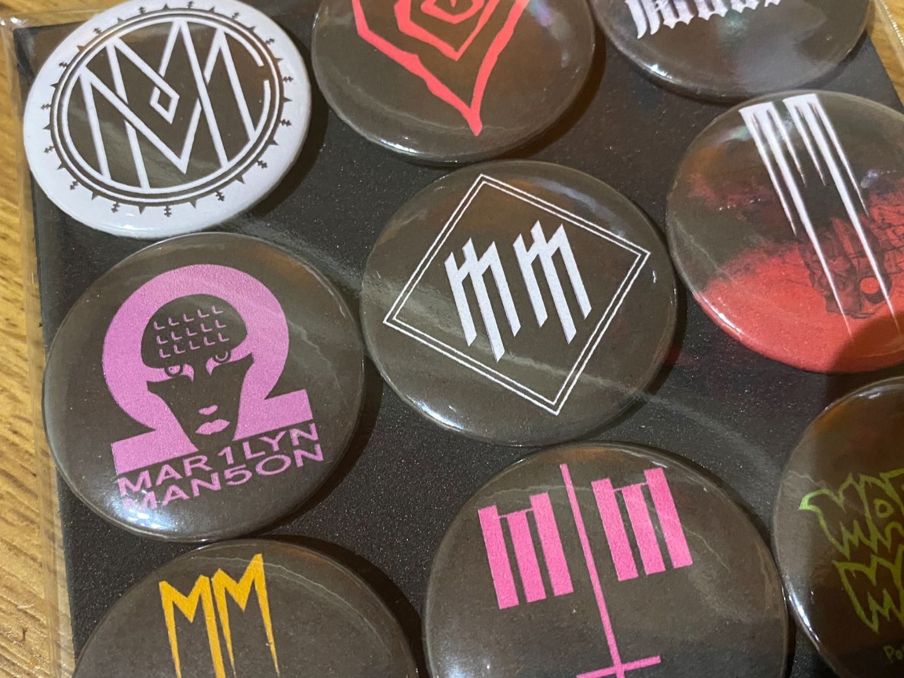 Placchette & Badge: Marilyn Manson Magnete! – Nuovo (secondo la descrizione) da Basel venduto da FatCatPacksTheRatt 4