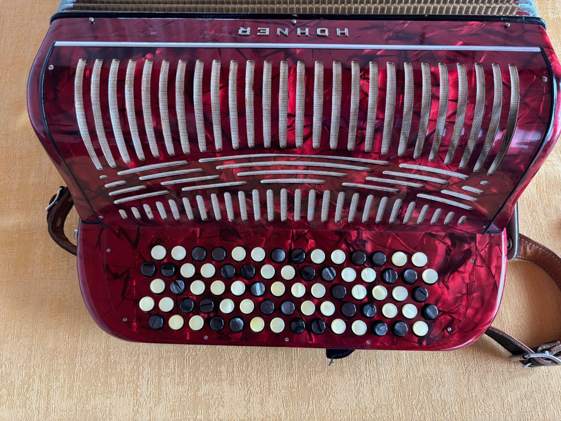 Hohner Musikinstrumente: Akkordeon Hohner Accordina II – Gebraucht aus Arbon von Polpettone47 4
