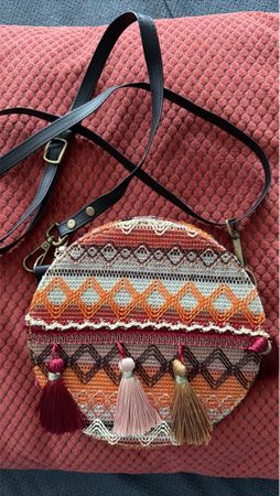 Wunderschöne Handtasche mit Ethno-Muster, neuwertig!🧡