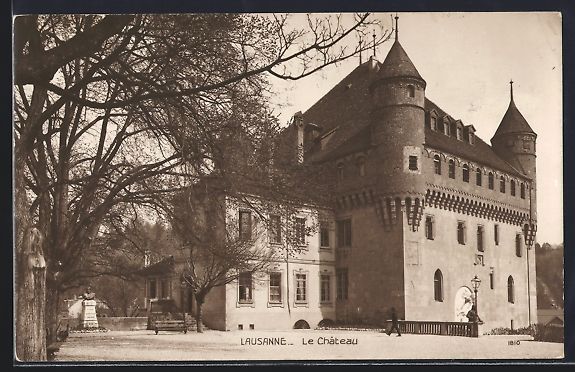 Cartes postales: AK Lausanne, Le Château, 1930 – D'occasion à Berlin par bartko-reher