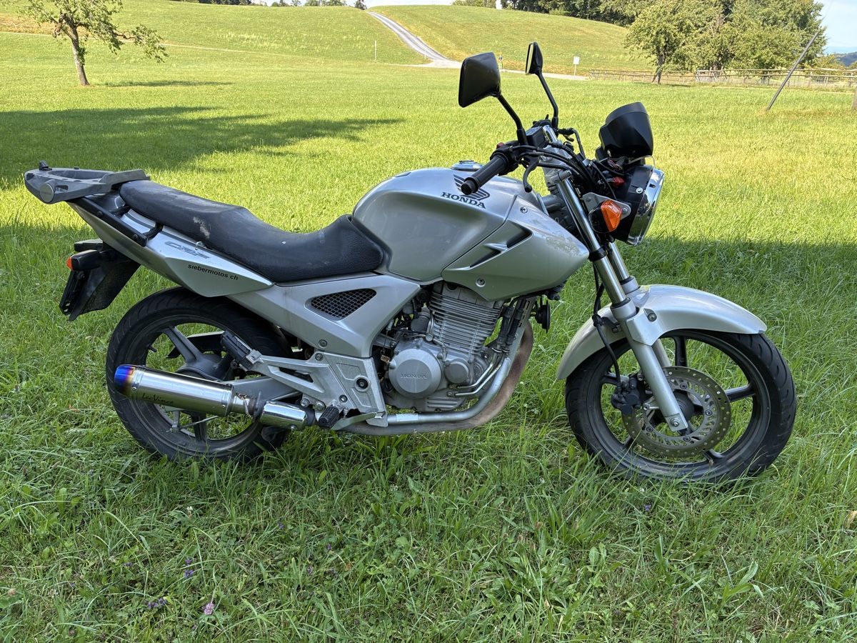 Honda Strada: Honda 250 – Usato da St. Gallen venduto da zx10r