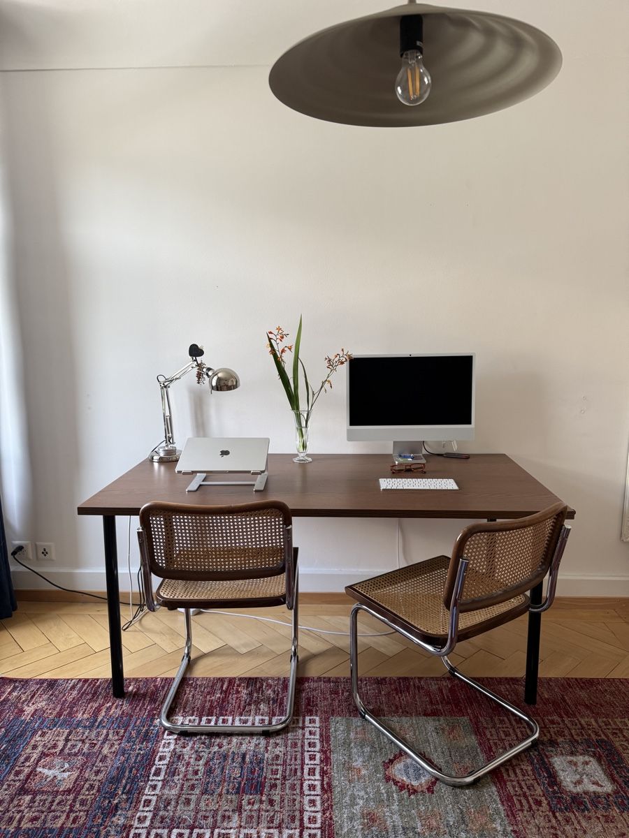 Schreibtische: Bürotisch Idåsen IKEA – Gebraucht aus Luzern von vvanessa