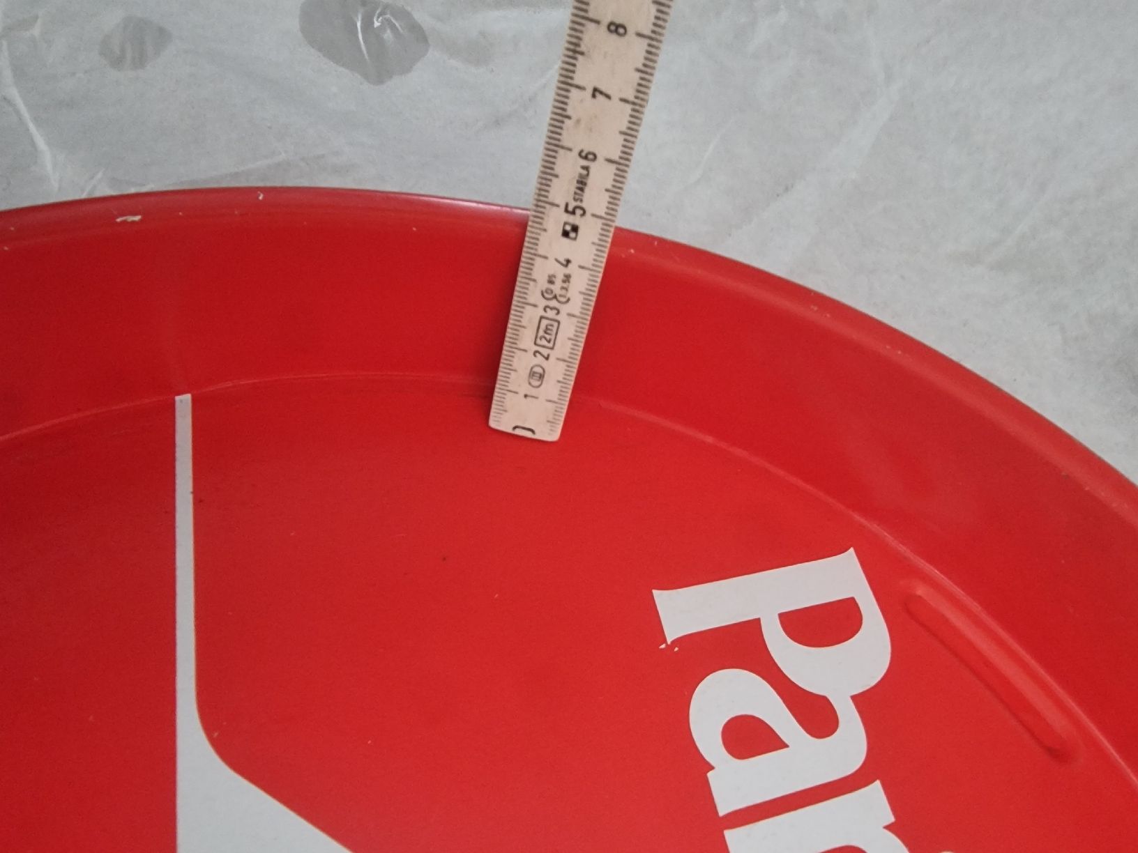 Untersetzer: Tablett Parisienne rot rund Durchmesser ca 34 cm – Gebraucht aus Olten von Mezopotamya 6
