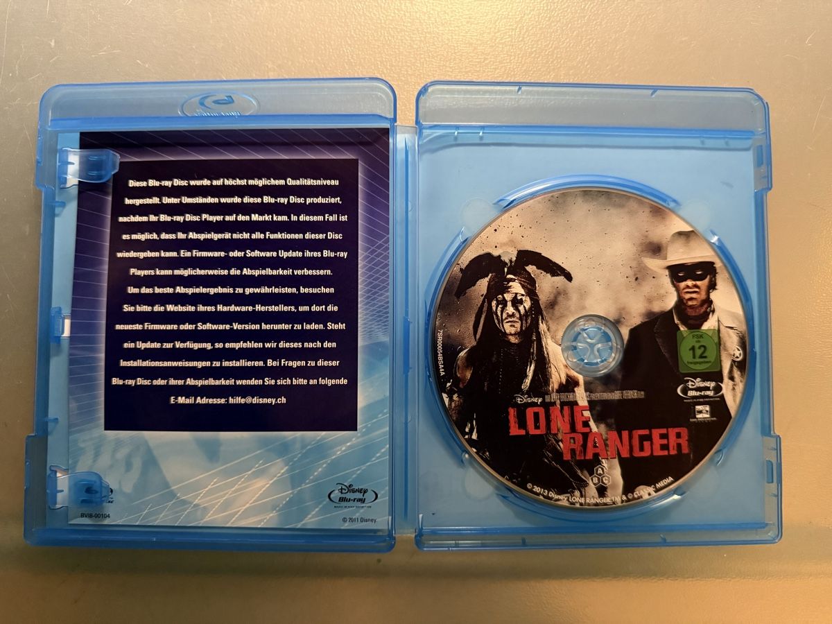 Tutti i DVDs: Lone Ranger Blu-ray Johnny Depp / Armie Hammer – Usato da Oberried Brienz venduto da Chyara 2