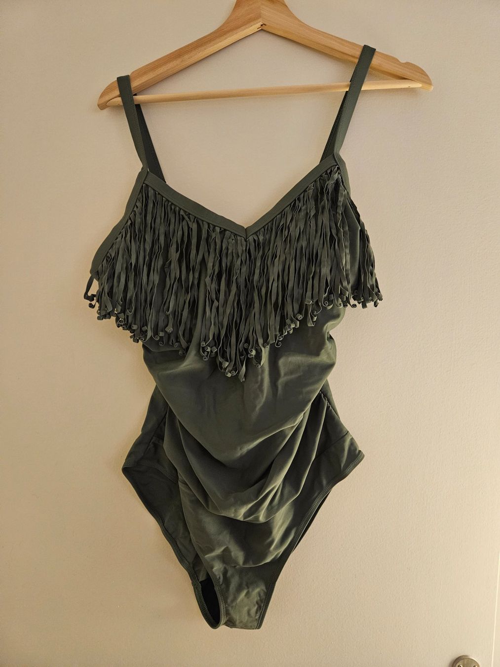 Costumi da bagno & Bikini: Wunderschönes Badekleid grün/olivgrün – Usato da Schaffhausen venduto da sabrina915