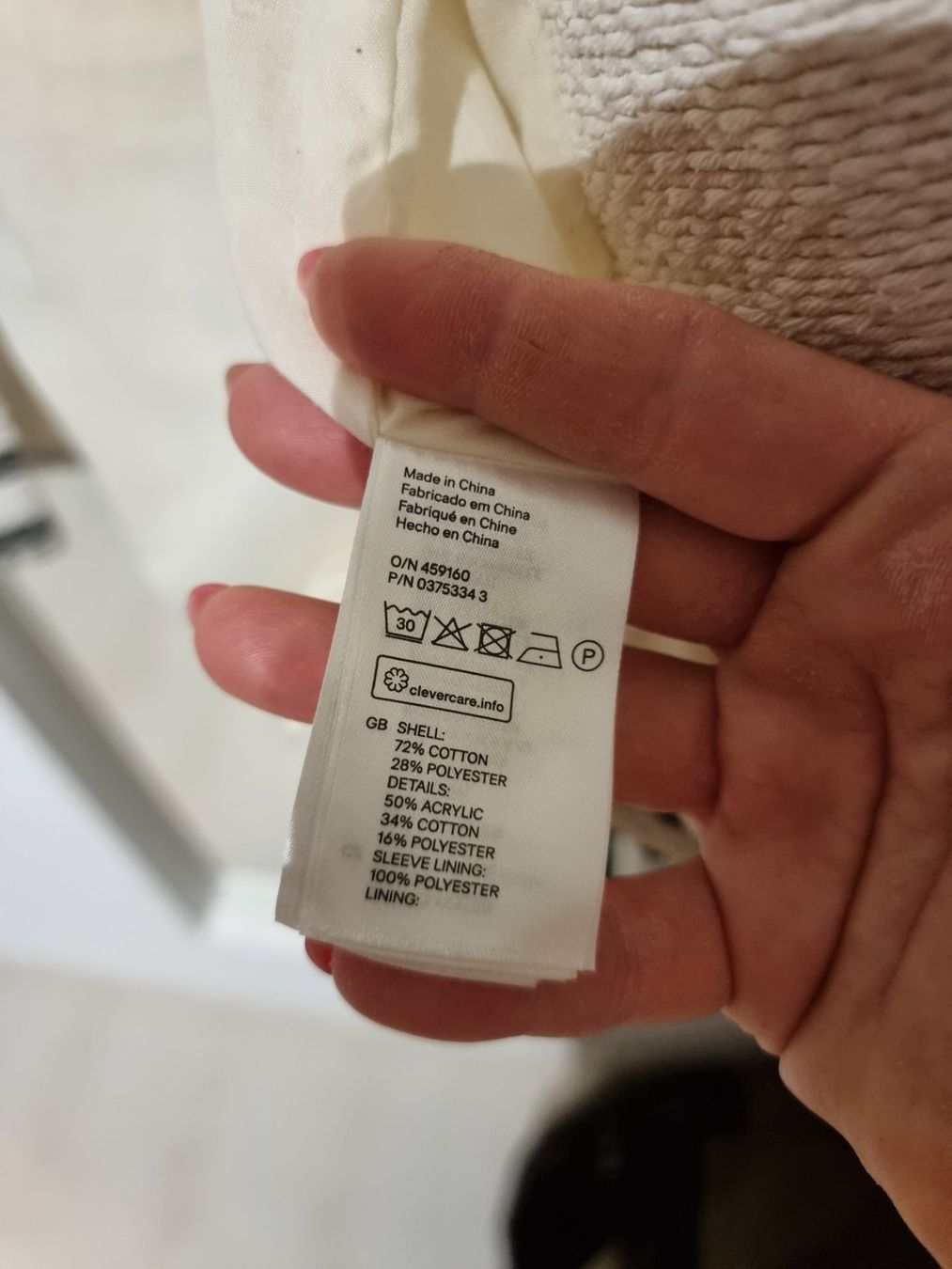 H&M Jacken: Damen Jacke cremefarben Grösse 36 – Gebraucht aus Balzers von Homeandgarden 2