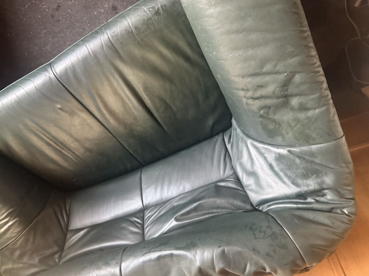 Sofas: Ledersofa – Gebraucht aus Horriwil von Carrera68 1
