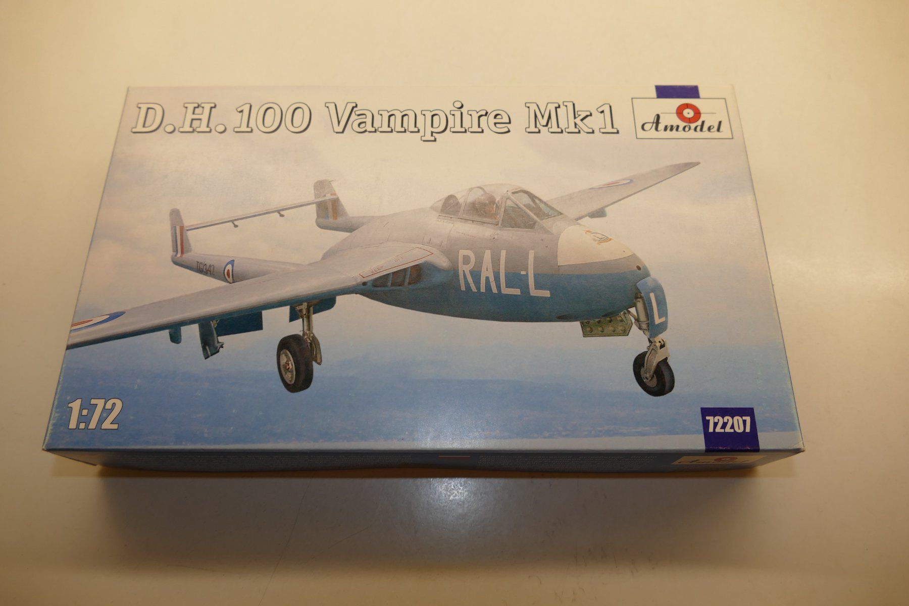 Amodel 1:72 : D.H.100 Vampire Mk1 (Neu (gemäss Beschreibung)) in ...