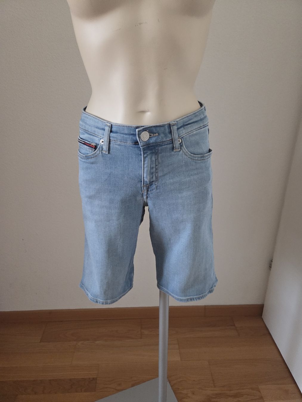 Tommy Hilfiger Jeans: Tommy Shorts/Jeans – Usato da Luzern venduto da asmele2