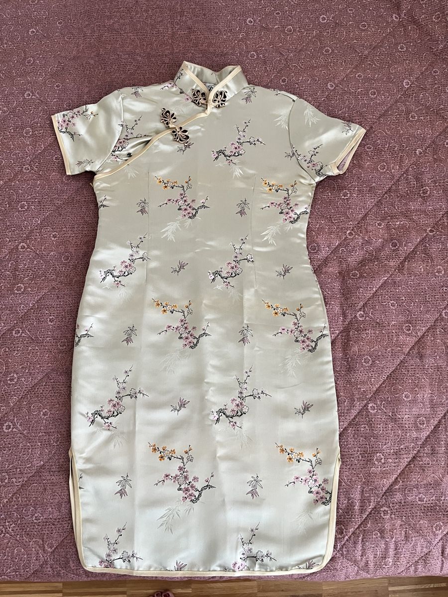 Vestiti & Gonne: Kleid im asiatischen Stil XXS – Nuovo (secondo la descrizione) da Pfäffikon SZ venduto da Zitrone_100
