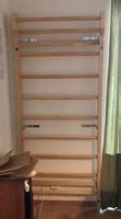 Sprossenwand mit Halterungen