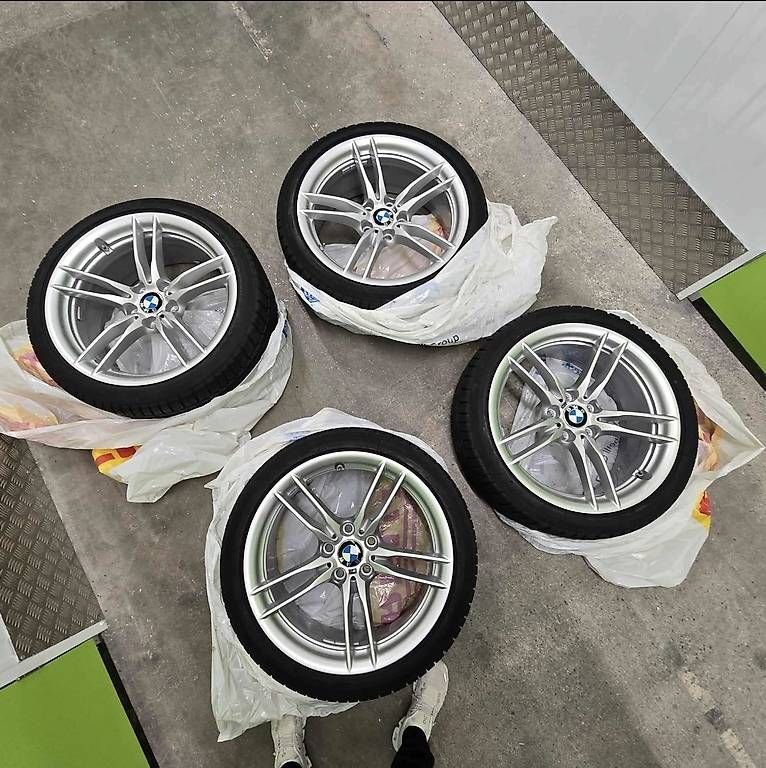 Pneumatici & Ruote complete: BMW M4 Kompletträder / M641 – Usato da Weesen venduto da mHasanaj
