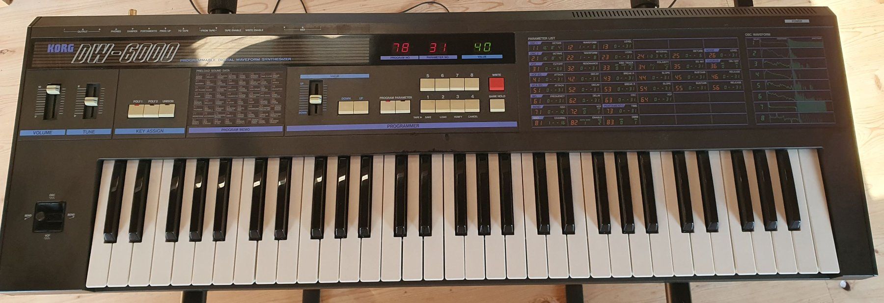 Korg Instruments de musique: Korg DW-6000 – D'occasion à Hausen am Albis par Btyh
