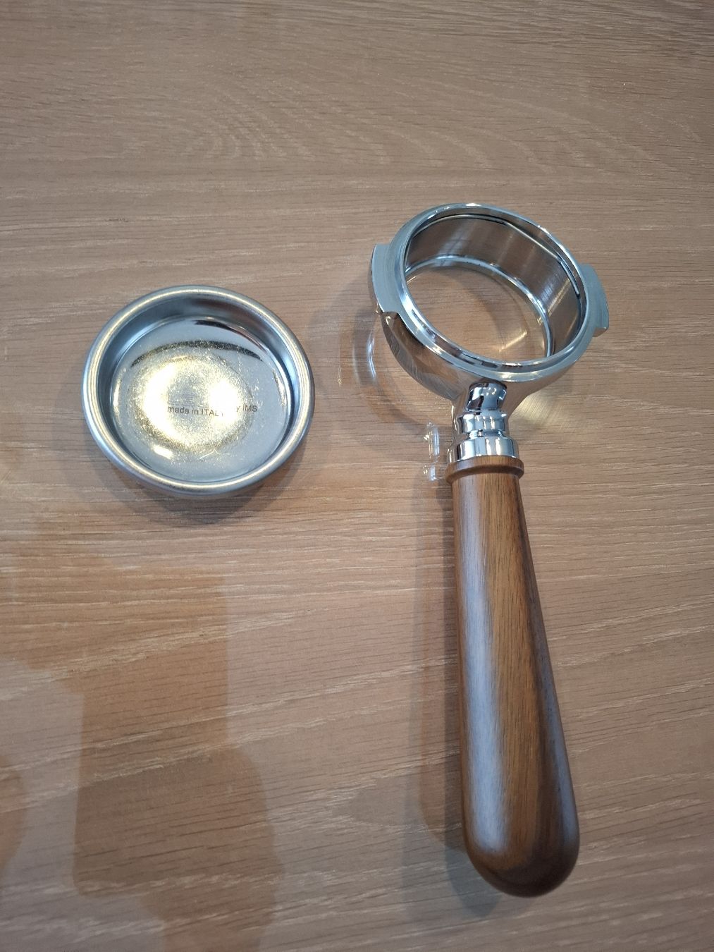Kaffeemaschinen & Espressomaschinen: LELIT Siebträger mit Holzgriff und Blindsieb gebraucht – Gebraucht aus Grosswangen von michelli.