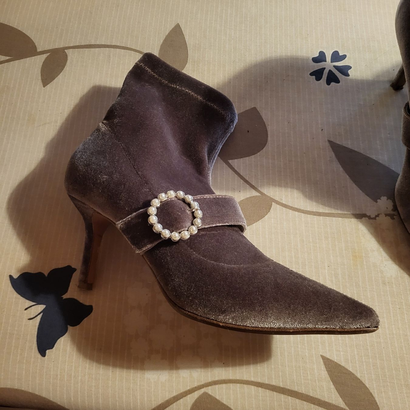 Navyboot Scarpe da donna: Elegante Samt Navyboot-Stiefeletten mit Perlen, Grösse 39 – Usato da Malans GR venduto da caroline_F.85 1