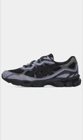Asics Gel NYC Black/Grey | 44.5 | Near New