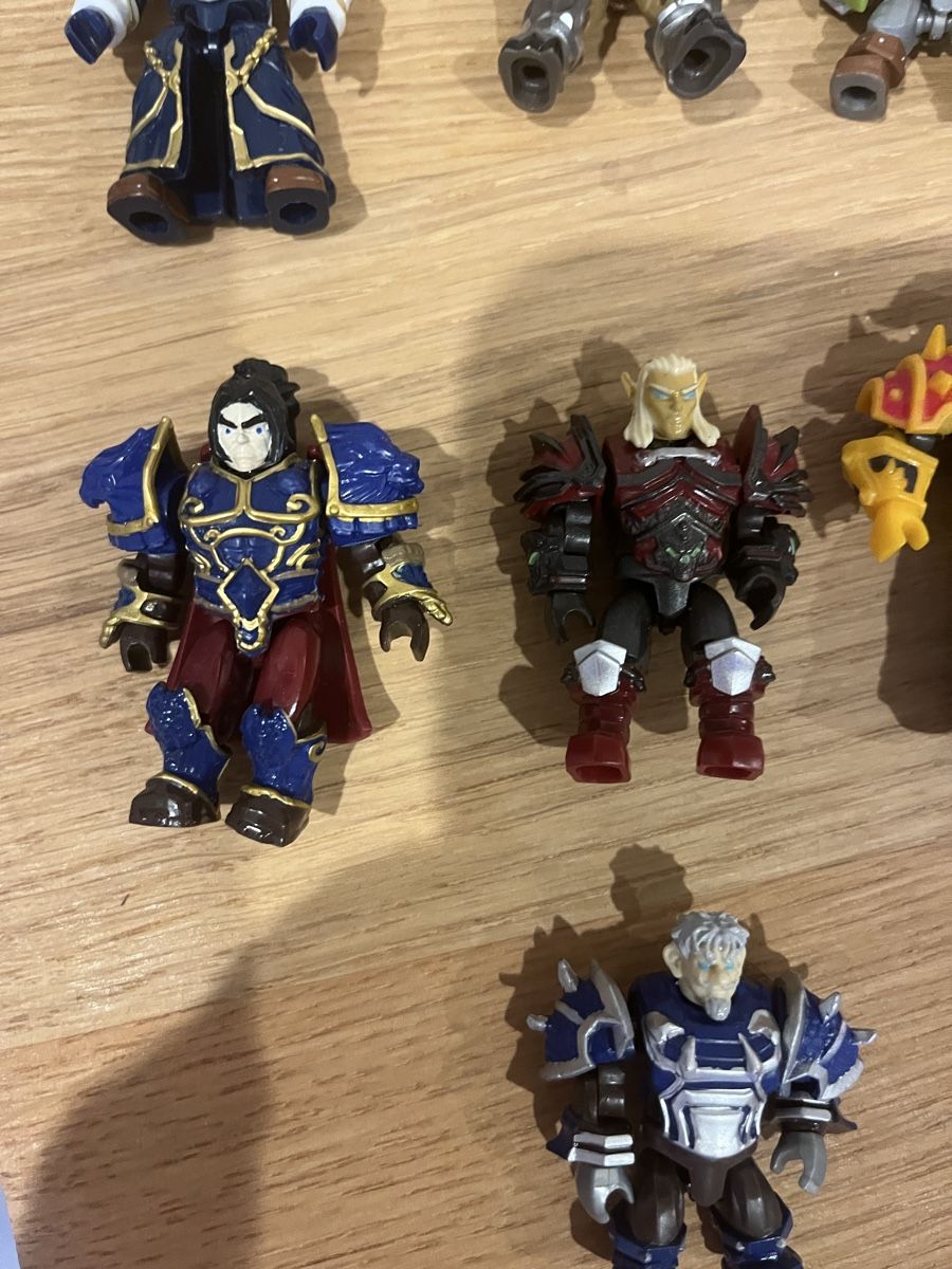 Figuren: World of Warcraft mini Figuren – Gebraucht aus Neerach von fuz_8d7l 1