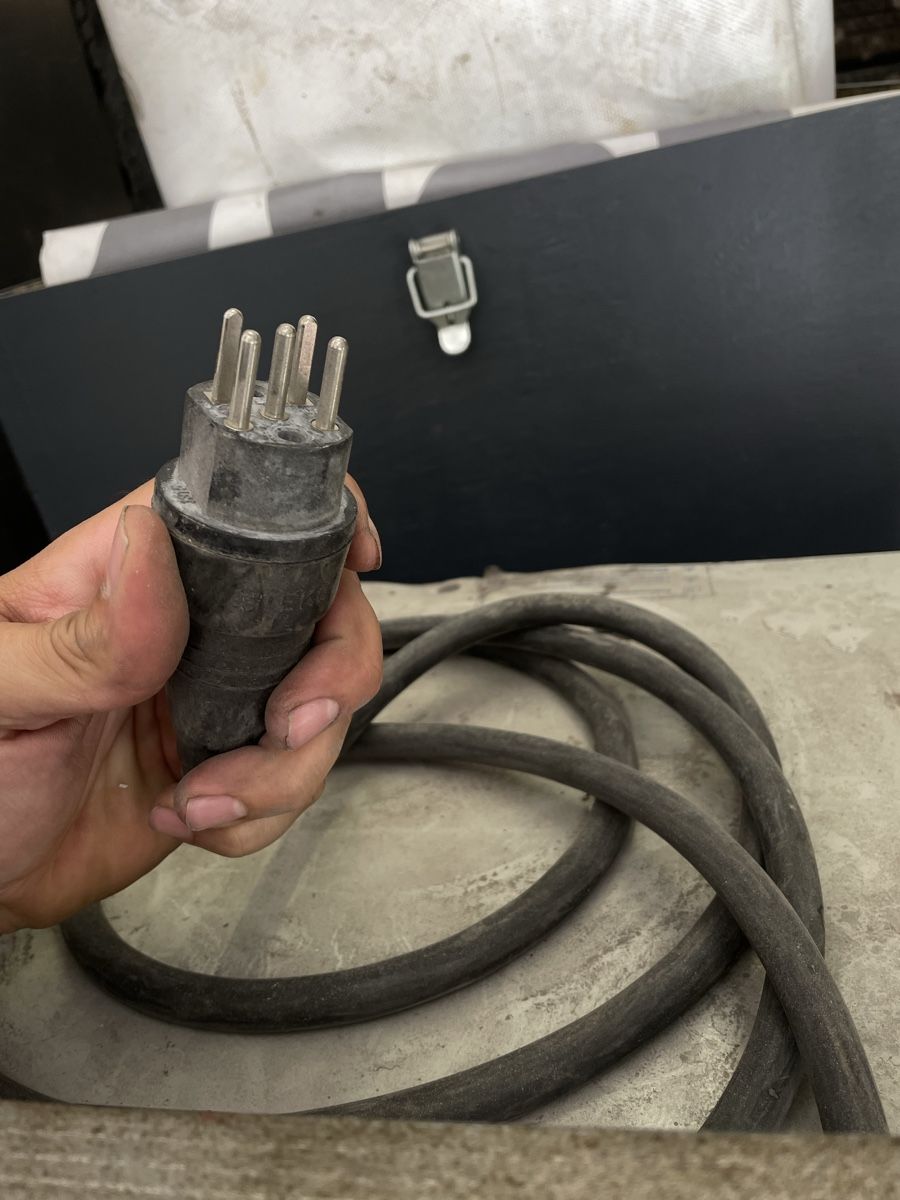 Caricabatterie: Batterie Ladegerät 36V / 50A – Usato da Rain venduto da Allrounder-GmbH 1