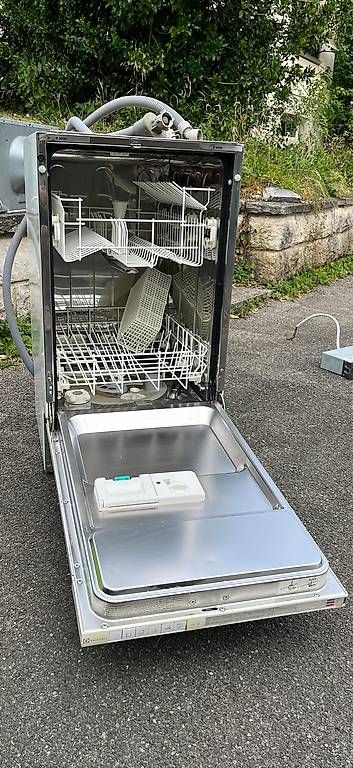 Electrolux Machines à laver la vaisselle: Geschirrspüler Electrolux ESL 452 – D'occasion à Wahlen b. Laufen par Angibo
