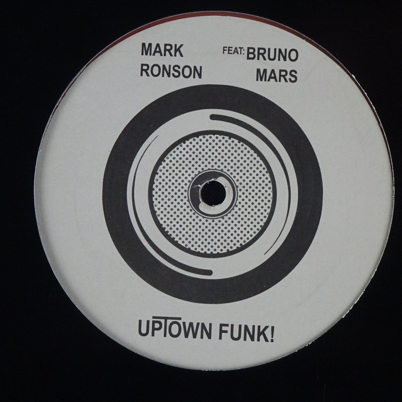 Mark Ronson Ft. Bruno Mars - Uptown Funk 12