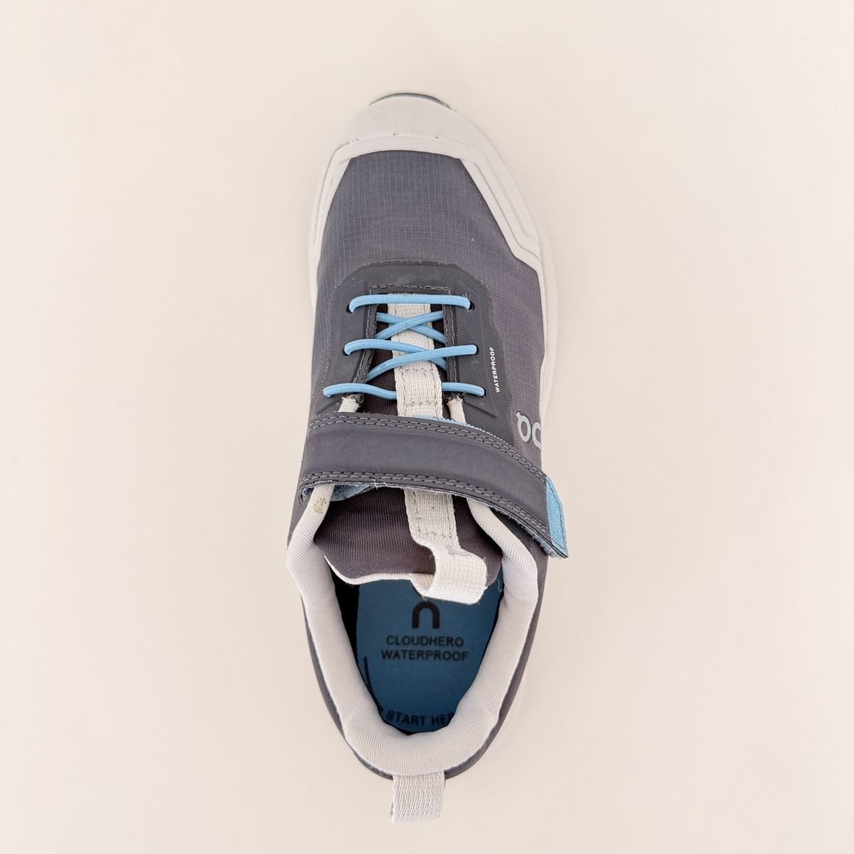On Scarpe per ragazzi: On Cloudhero Waterproof Kinder Trekkingschuh Blau, Grösse 31 – Usato da Schaffhausen venduto da Nesy20 3