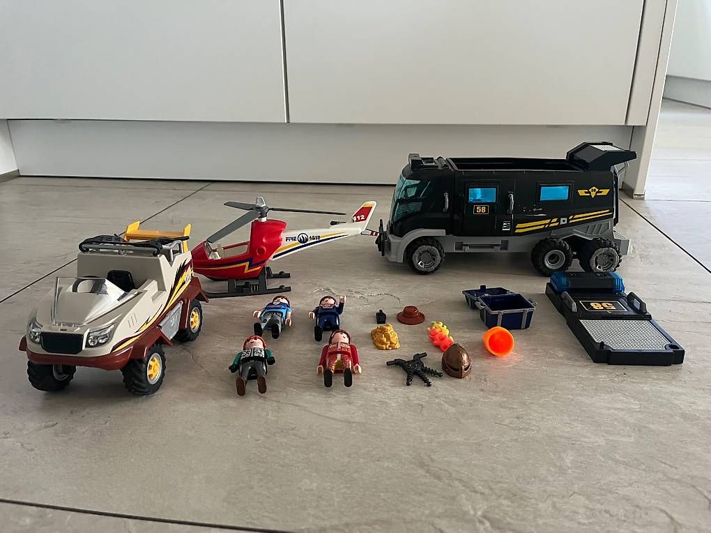 Jouets: Playmobil S.W.A.T. Set – D'occasion à Effingen par dan_ymv8 1