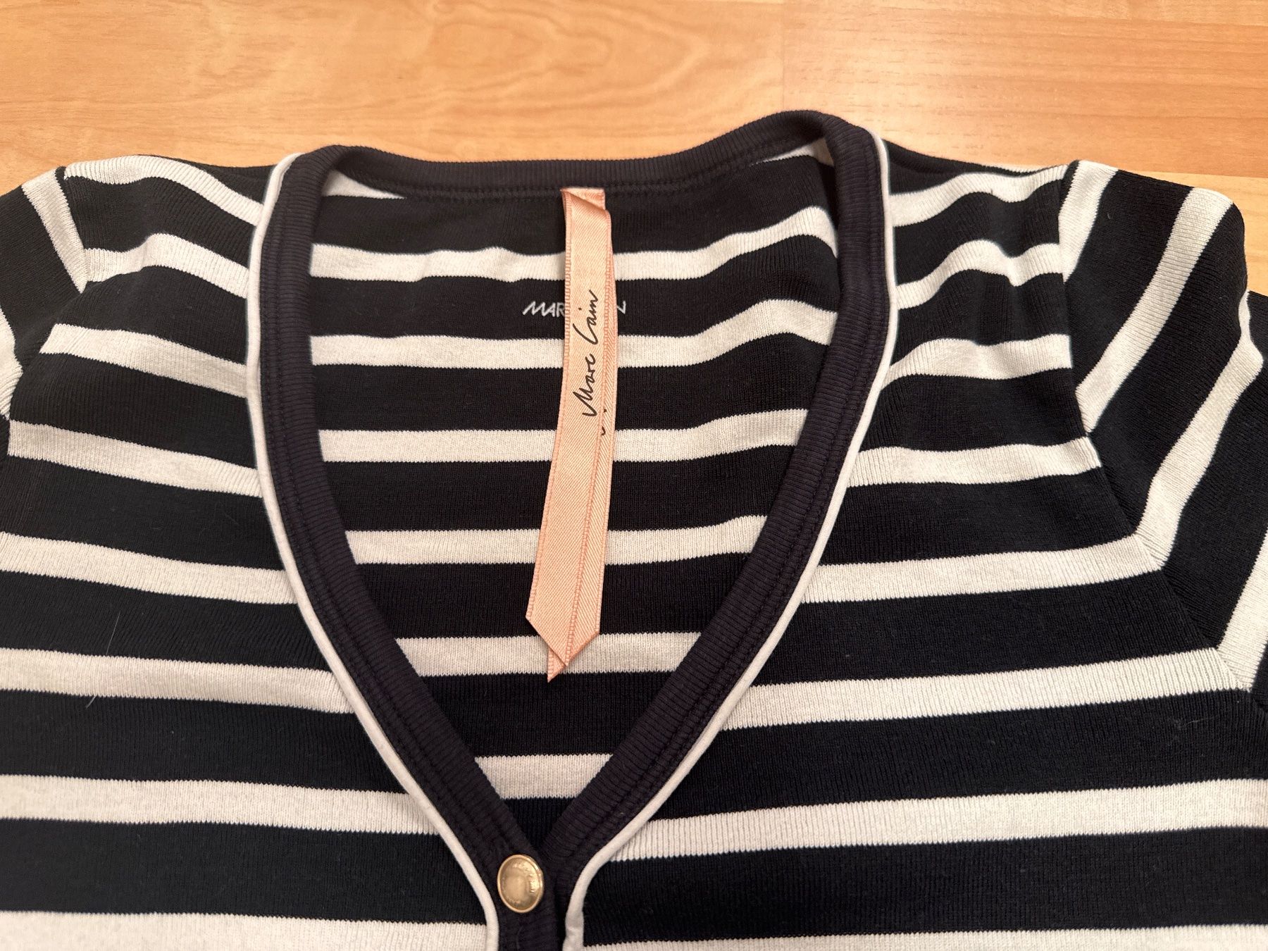 Marc Cain Jacken: Marc Cain Strickjacke, gestreift, Gr.S – Gebraucht aus Oberweningen von Ardnas89 1