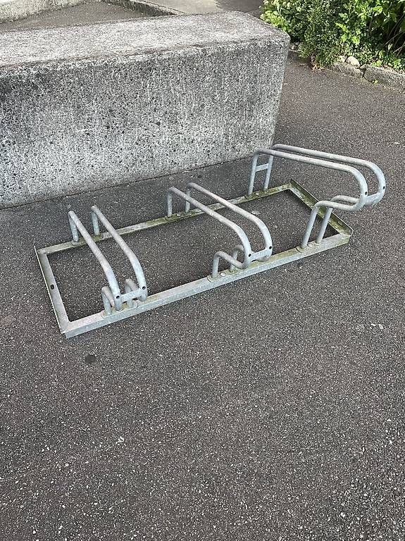 Veloständer: Veloständer 3er – Gebraucht aus Basel von Pia.Mi