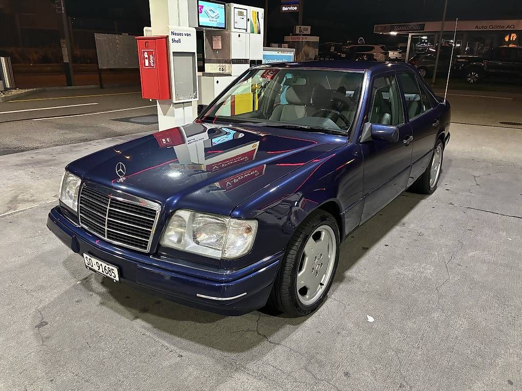 Automobili: Mercedes e klasse e 220 w124 – Usato da Dornach venduto da serge025 2