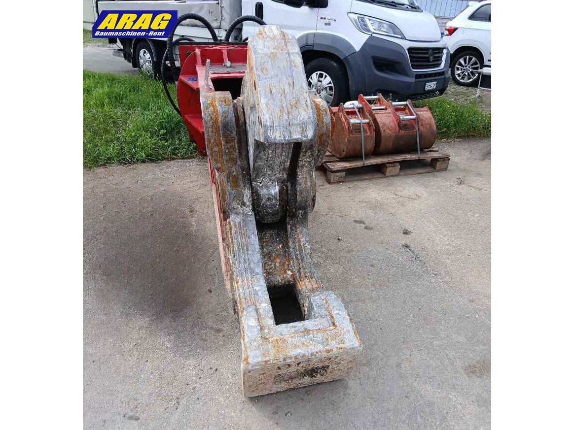Tutti gli attrezzi: CMB CR330E Stahlschere – Usato da Hasle LU venduto da Arag08 1