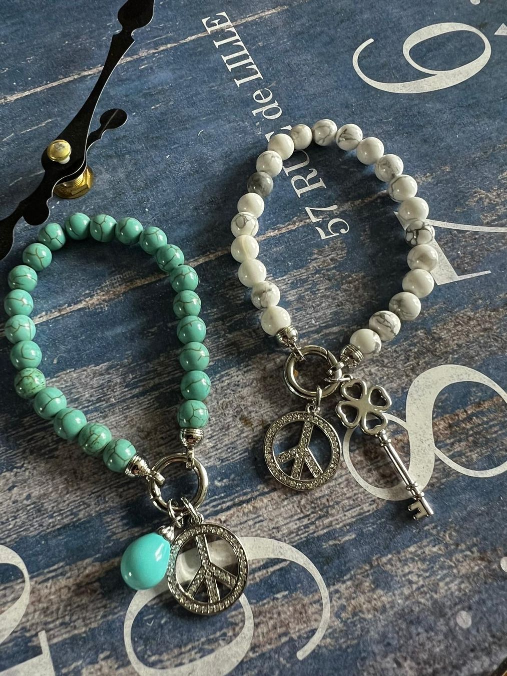 Bracciali & Braccialetti: Stretch Armband howlith – Nuovo (secondo la descrizione) da Teufen Ar venduto da Exclusive.stuff.CH 1