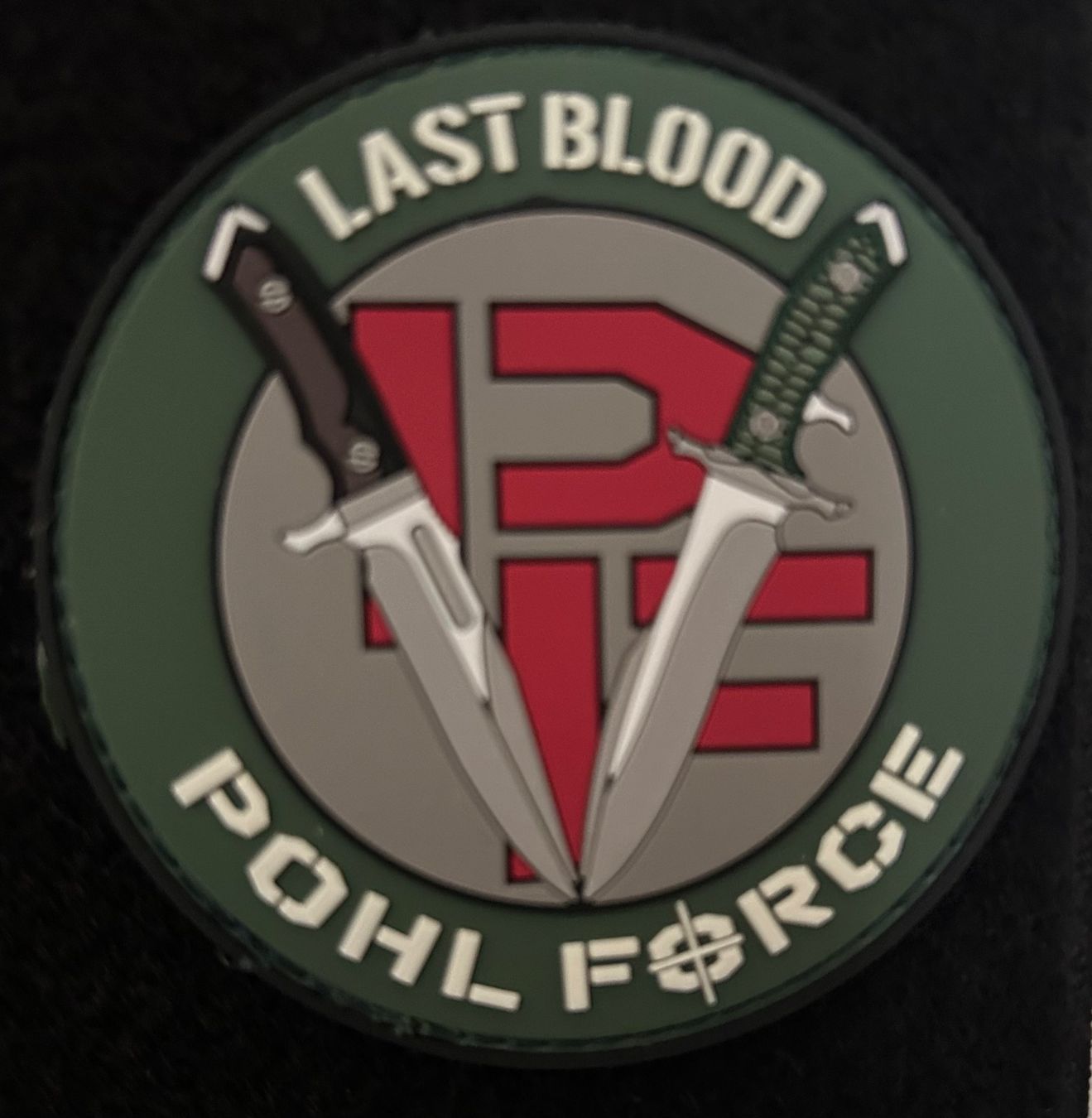 Armée suisse Plaquettes & Badges: Patch Pohl Force Messer PVC mit Klett – Neuf (Voir description) à Hausen am Albis par MACV62
