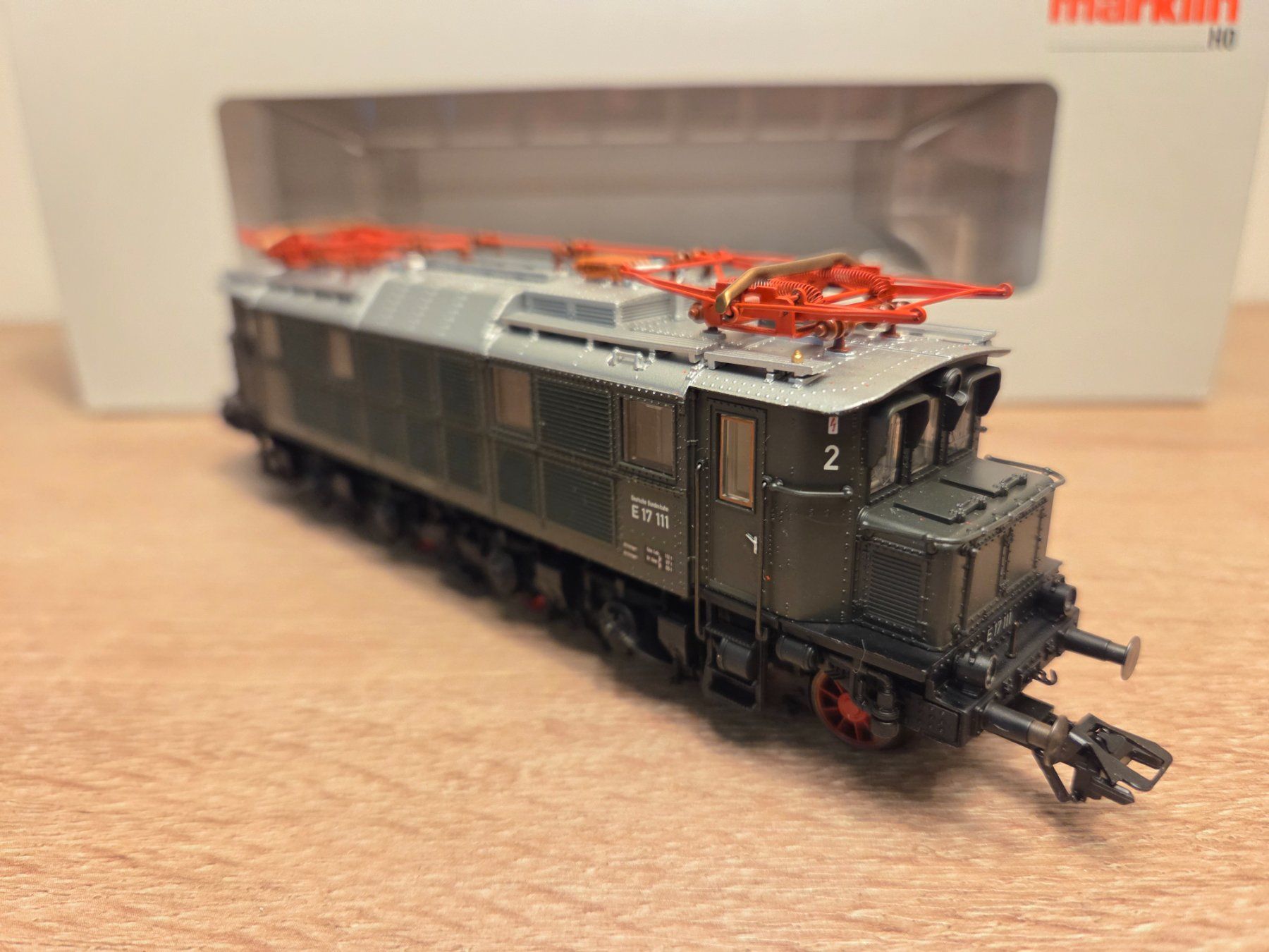 Märklin Modellini di ferrovie: Märklin 37061 E-Lok BR E17 DB Digital Mfx Sound H0 – Nuovo e nell'imballaggio originale da St-Aubin-Sauges venduto da Lo_Go 3