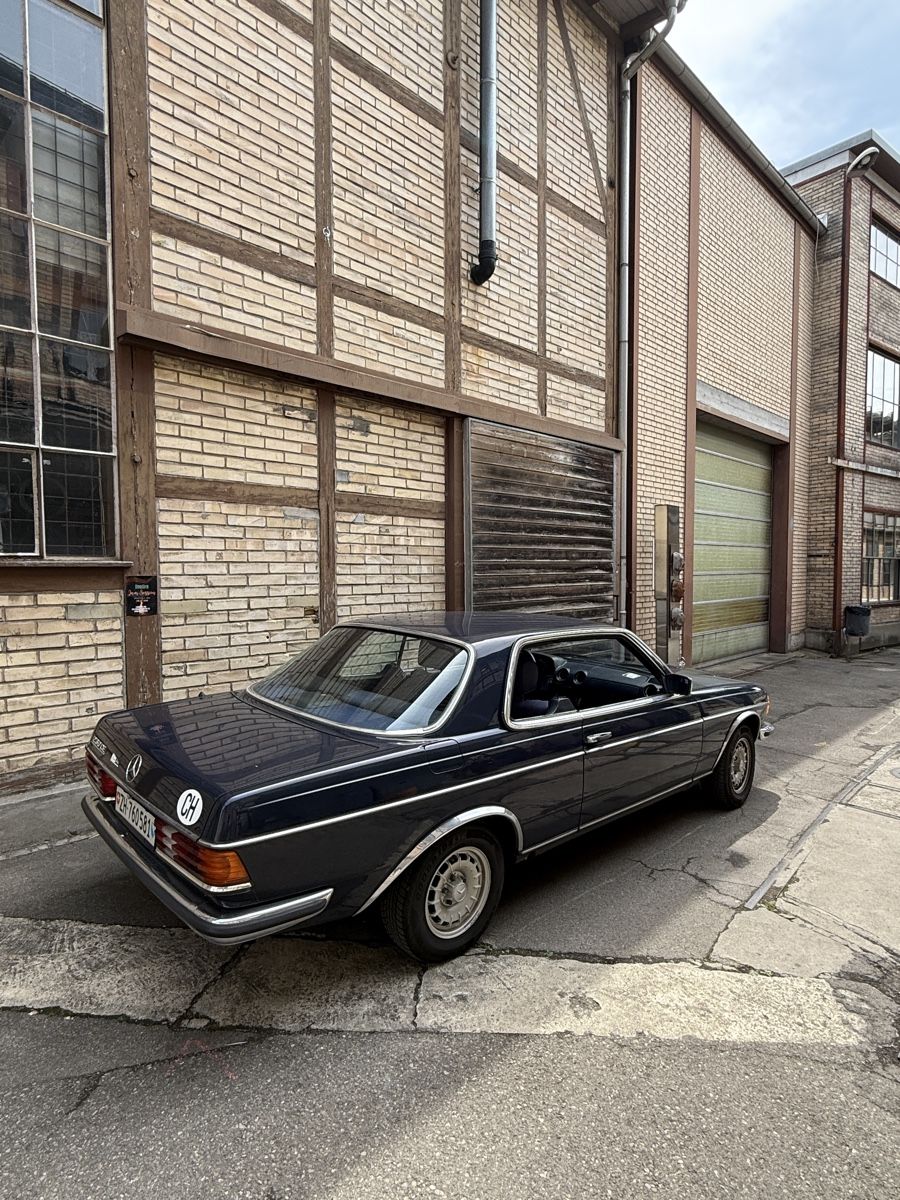 Mercedes-Benz Autos: Mercedes CE 230 – D'occasion à Zürich par edu_bhj8 2