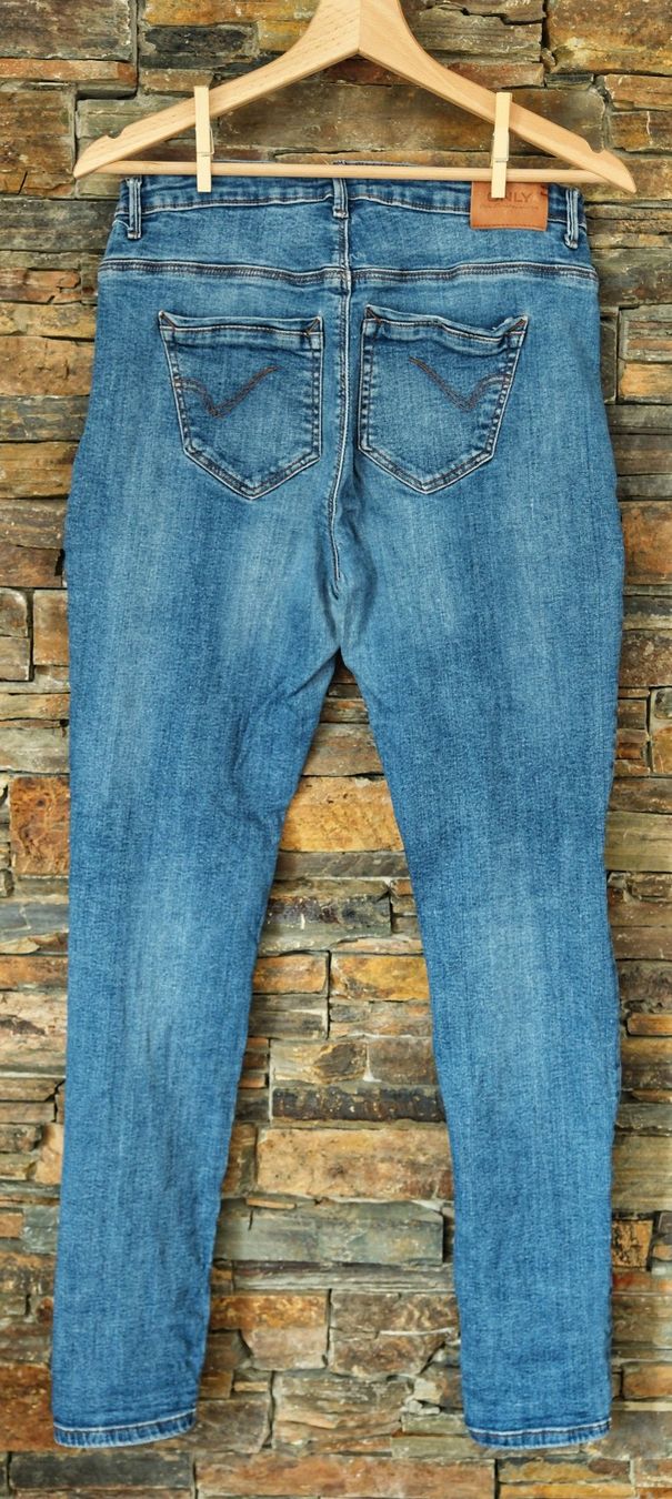 Only Jeans: Jeans / Hose ONLY Gr. L/32 Stretch – D'occasion à Wohlen AG par Exitburn 2