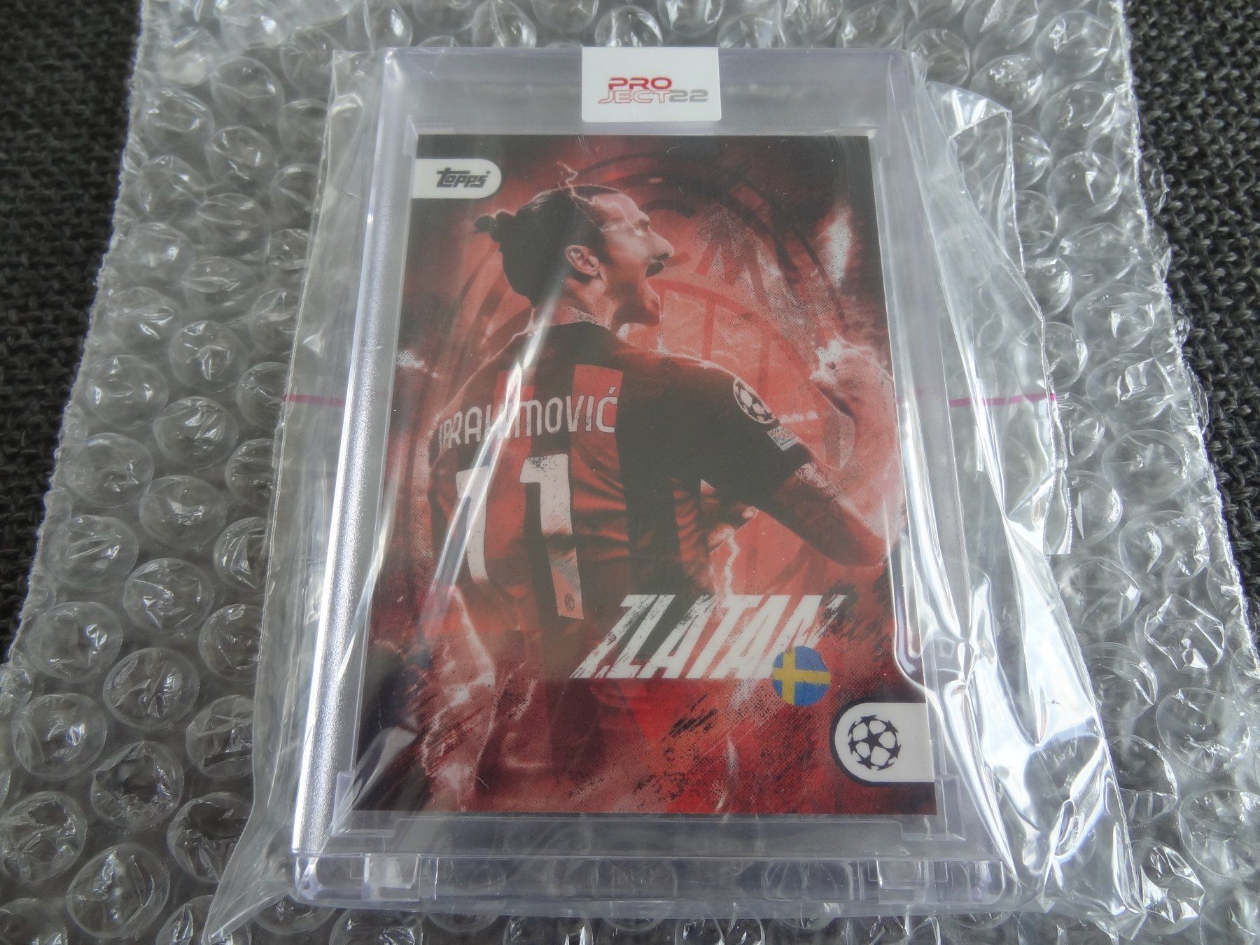 Carte collezionabili: topps Project 22 Zlatan Ibrahimovic Trading Card – Nuovo e nell'imballaggio originale da Lyss venduto da Famicom