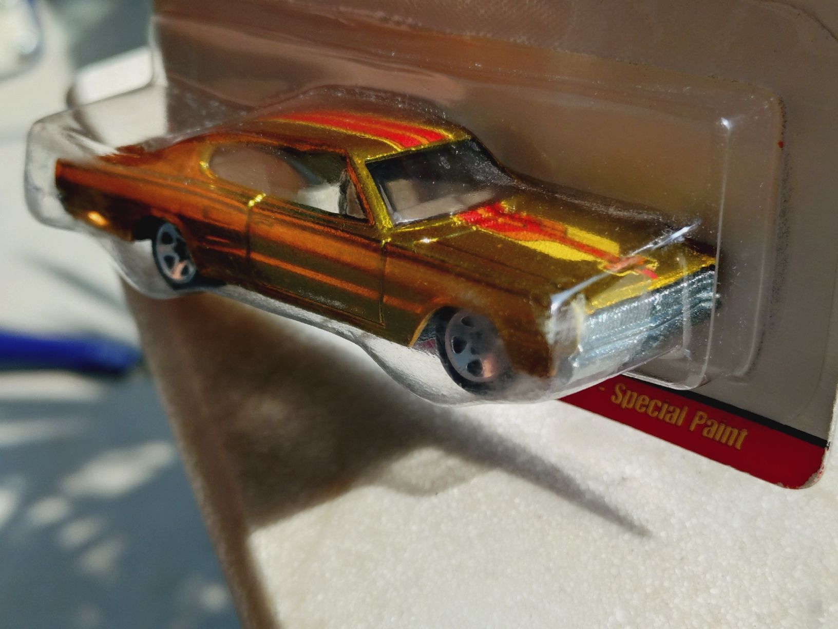 Hot Wheels Modellini d'auto: Hot Wheels Classics Dodge Charger Gold Limited Edition – Nuovo e nell'imballaggio originale da Zürich venduto da DiecastDude 2