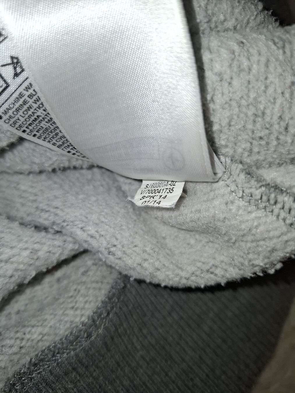 Gap Vestes: GAP hoodie zippé logo gris taille S – D'occasion à Le Locle par sAm_2112 5