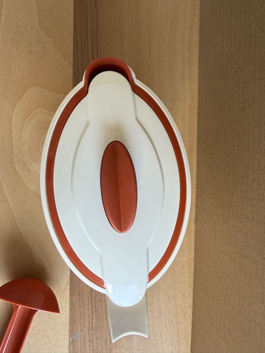 Tupperware Contenitori & Simili: Tupperware Sauciere Top-Service Schüssel mit Deckel + Löffel – Nuovo e nell'imballaggio originale da Mettmenstetten venduto da _4_YOU_ 4