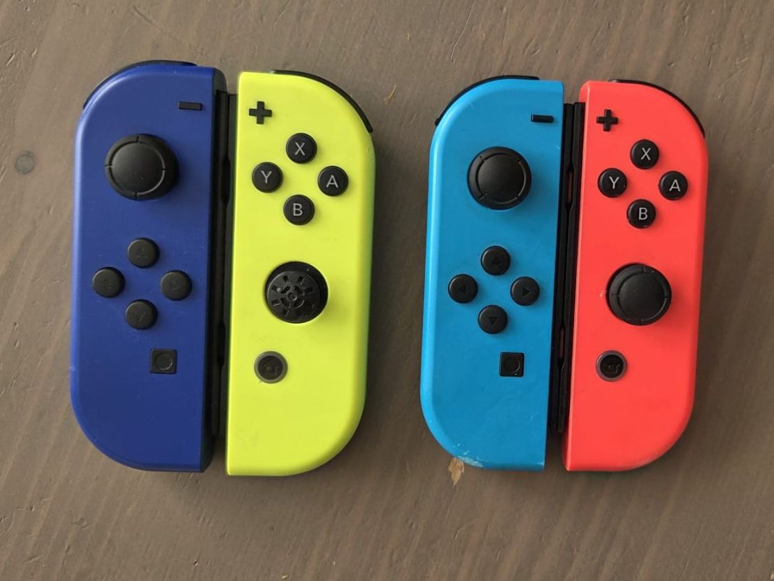 Nintendo Console: Nintendo Switch mit viel Zubehör – Usato da Hüntwangen venduto da Baileyn 3