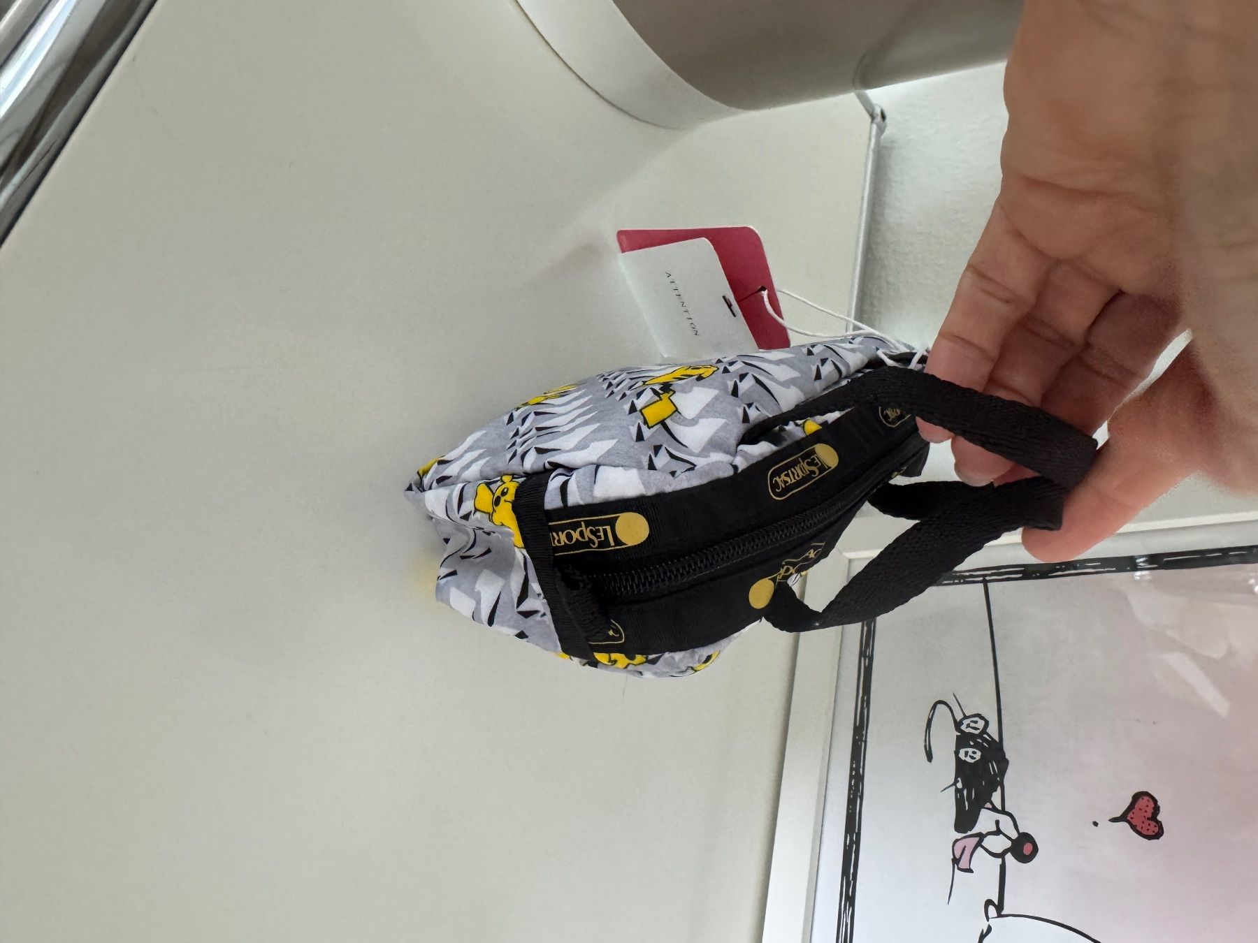 Borse: LeSportsac MICRO BAG Pokemon Pikachu NEU – Nuovo (secondo la descrizione) da Zuerich venduto da Moochie 6