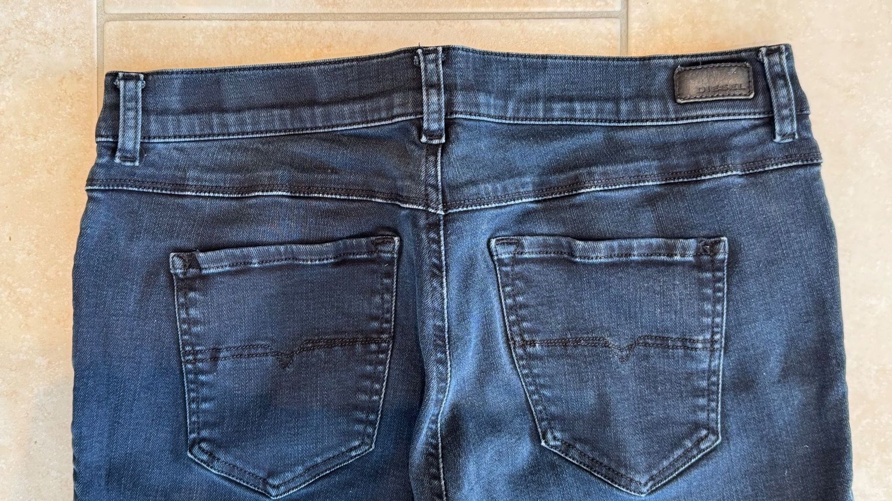 Diesel Jeans: DIESEL Jeans Sandy Stretch W-32 L-32 – Usato da Dittingen venduto da Paprika8 4