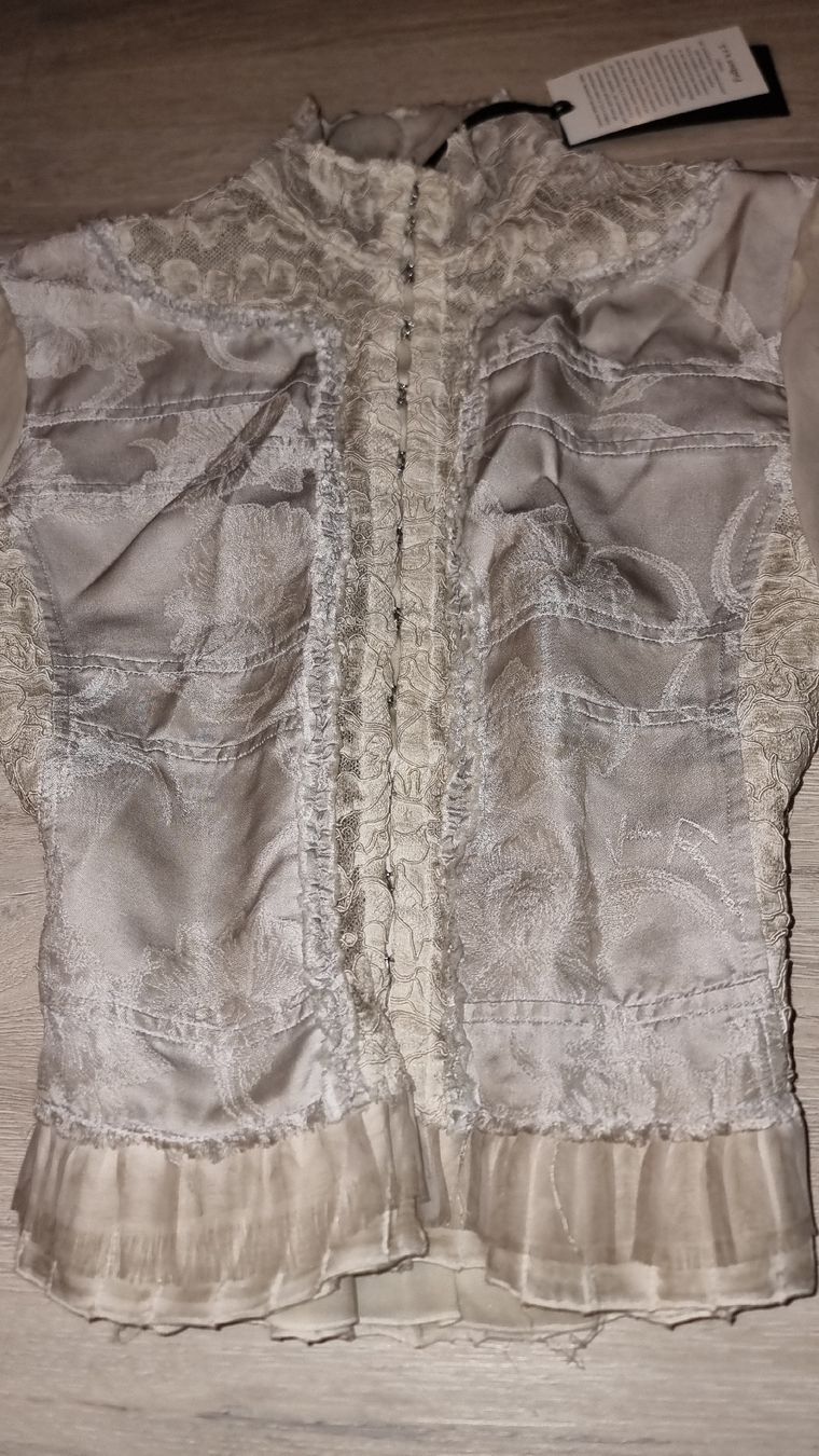 Blusen: Wunderschöne John Richmond Bluse mit Etikett, Neu – Neu und originalverpackt aus Wigoltingen von Zuckerfee84 1
