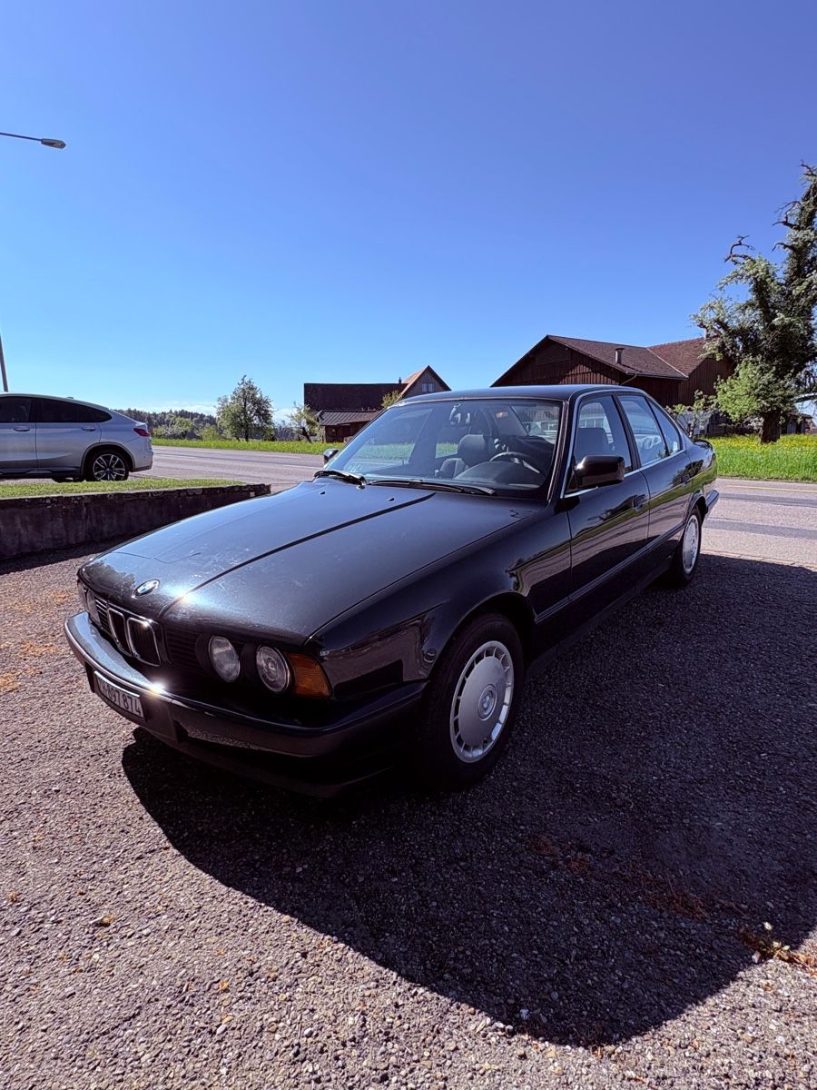 BMW Automobili: BMW E34 / 140‘000KM / MFK NEU – Usato da Hinwil venduto da gli_l5xv